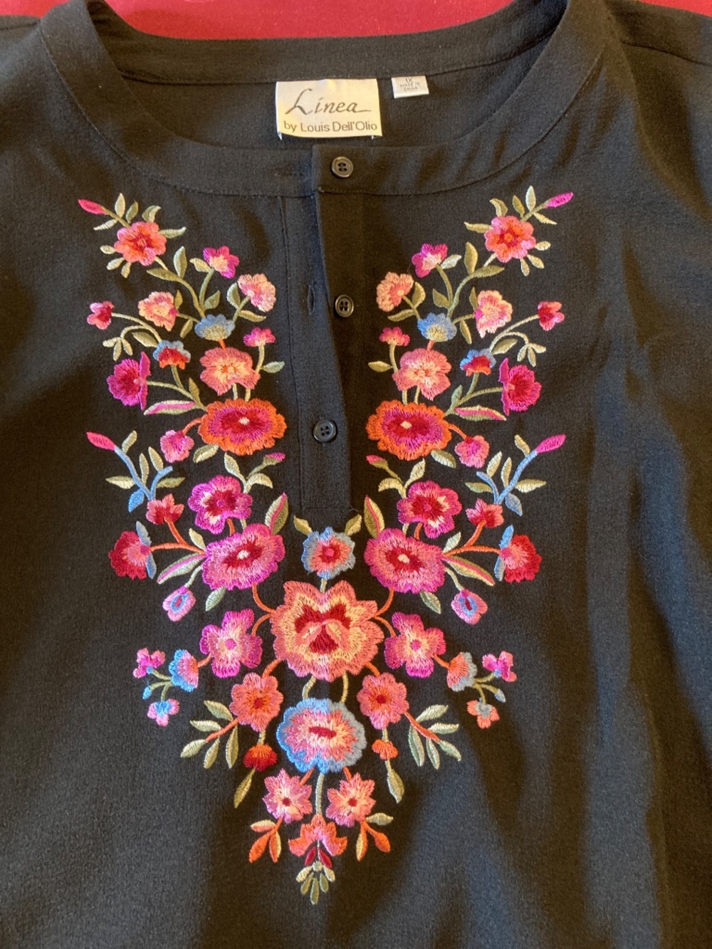 Embroidered top - Picture 4 of 5